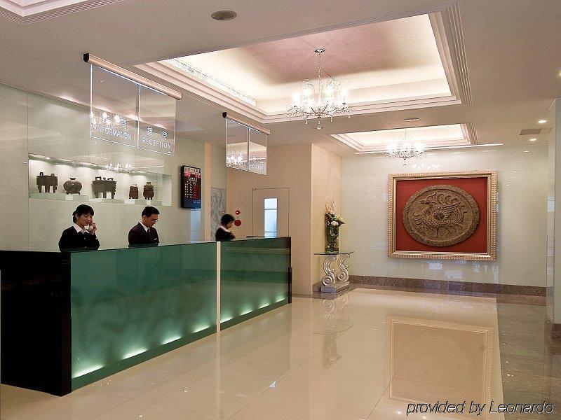 First Hotel Taipei Interior photo